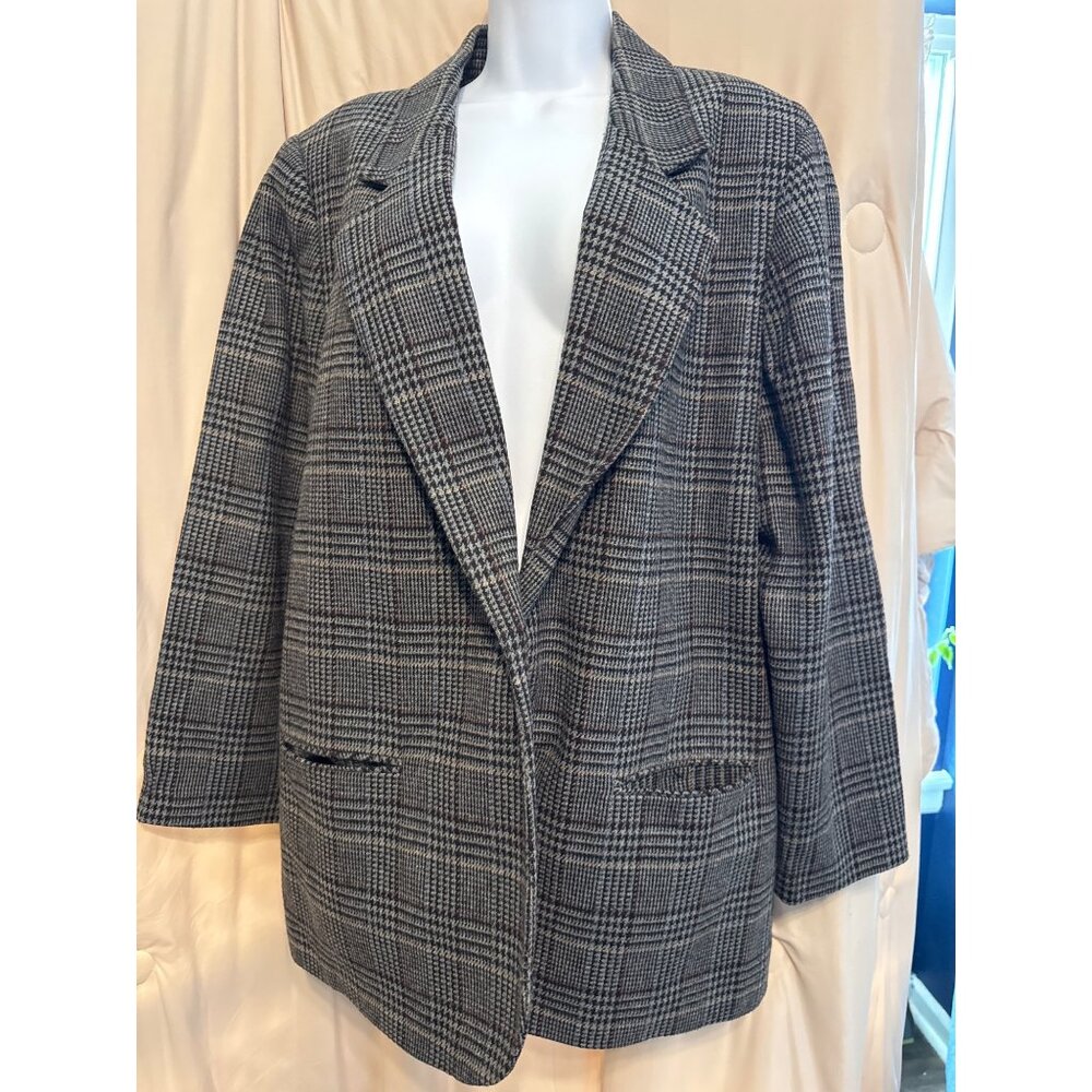 Sag Harbor Woman 18W Lined Wool Blazer